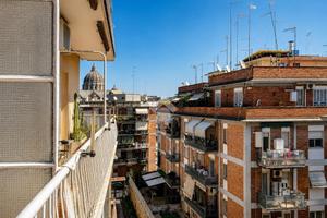 2 LOCALI A ROMA