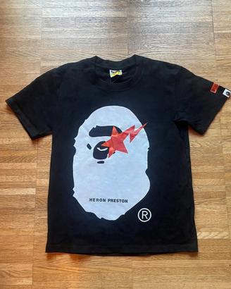 T-shirt bape