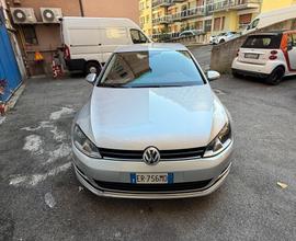 Volkswagen Golf 2.0 TDI 5p. 4MOTION Highline BlueM