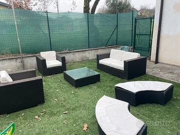Salotto giardino