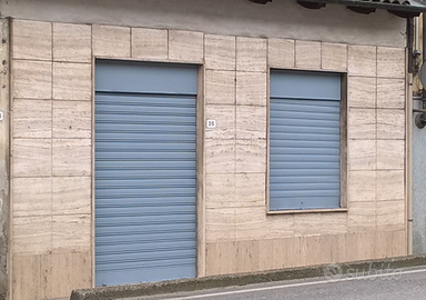 Locale commerciale in affitto