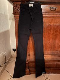 jeans nero a zampa