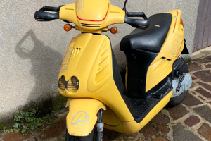 Moto Beta Quadra + Accessori scooter