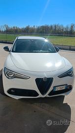 Alfa Romeo Stelvio 2.2 turbodiesel