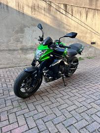 Kawasaki ER6N. 650