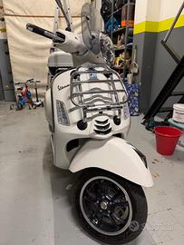 Vespa 300 Gts Super - 2023