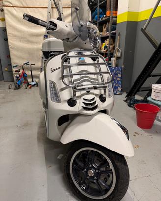 Vespa 300 Gts Super - 2023