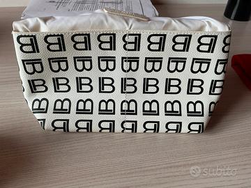 Laura Biagiotti Pochette