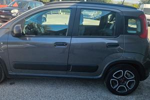 fiat panda hybrid 2022