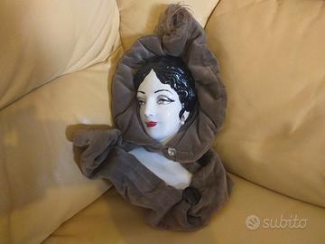 maschera donna di porcellana vintage