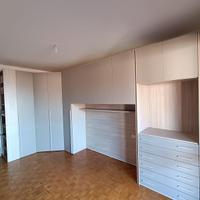 Stanza da letto con cabina armadio