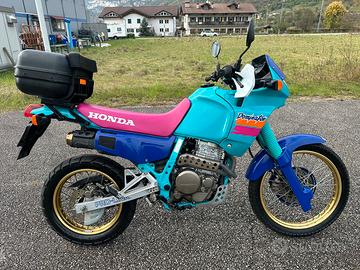 Honda NX 650 Dominator