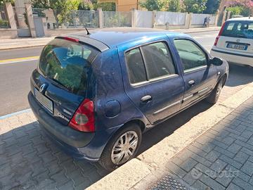 PRENOTATA - Renault Clio 2ª Serie 1.2