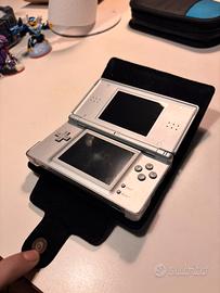 Nintendo ds grigio