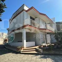 Villa o villino Giovinazzo [Cod. rif 3251243VRG]