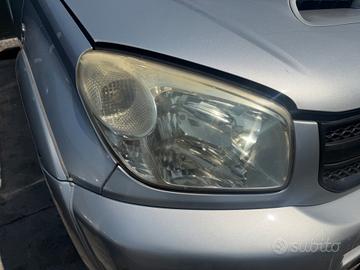 fanale anteriore destro toyota rav 4 anno 2003