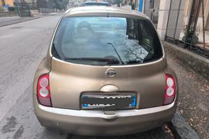 Nissan Micra anno 2004