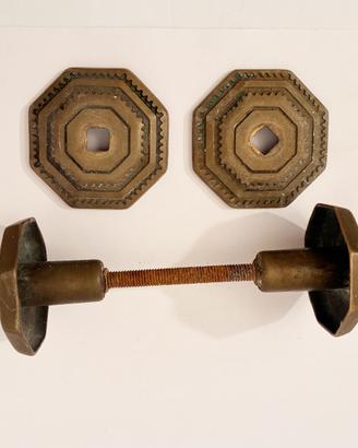 Antico pomello fisso per porta