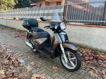 Aprilia Scarabeo 250