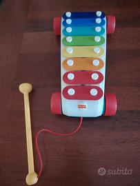 Xilofono fisher price con rotelle