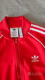 tuta Adidas rossa 