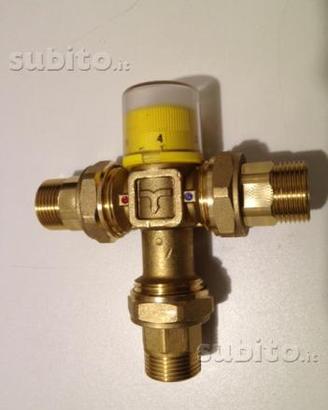Miscelatore termostatico per impianti solari