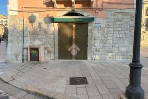 2 LOCALI A BARLETTA