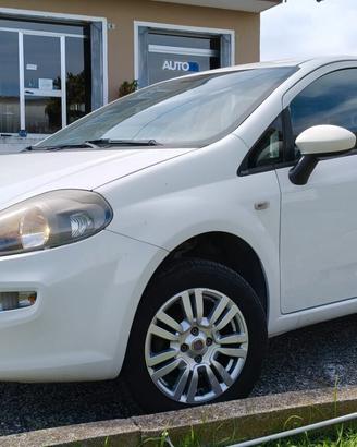 NEOPATENTATI fiat PUNTO metano MOTORE 135000 KM
