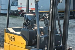 Carrello elevatore OM XE18.