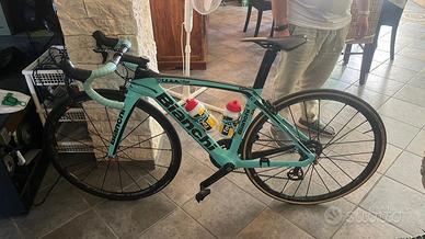 Bianchi da corsa XR4