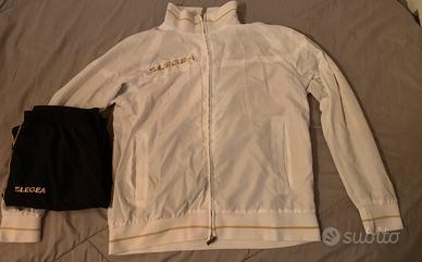 Completo Tuta, Legea