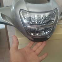 Faro anteriore beverly 400 e carena coprifaro
