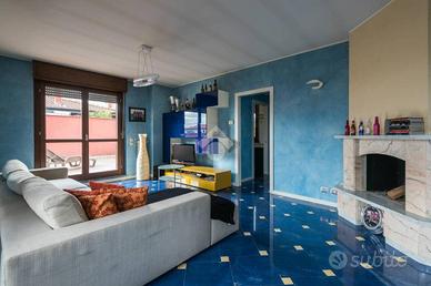 4 LOCALI A BAGNATICA