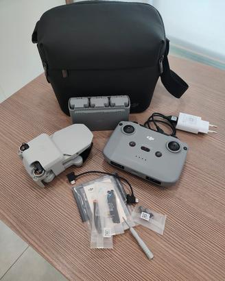 DJI Mini 2 Fly More Combo