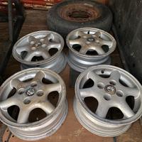 Cerchi in lega Alfa Romeo da 13