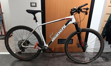 Mountain bike in Carbonio Bianchi Nitron Taglia XL