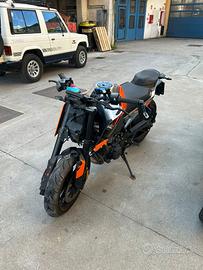 KTM Duke 790 incidentata 9500 km