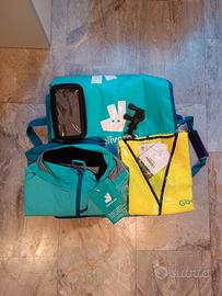 Kit Deliveroo nuovo: zaino termico e accessori