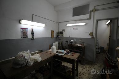 Bottega Artigianale di 42 mq. zona Province