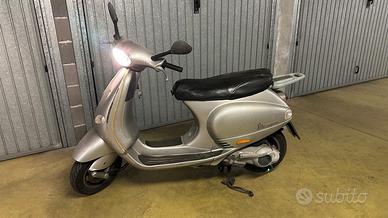 Vespa Piaggio 125 ET4 2000