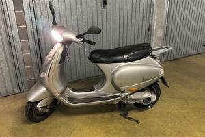 Vespa Piaggio 125 ET4 2000