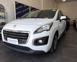 PEUGEOT 3008 1.6 HDi 115CV Allure