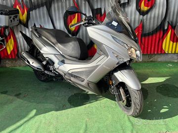 KYMCO X-Town 300i FINANZ INTERESSI 0 NO ANTICIPO N