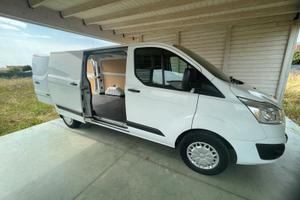Ford transit custom 2017