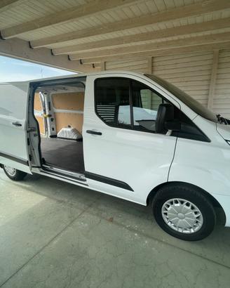 Ford transit custom 2017