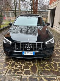 MERCEDES CLA SHOOTING BRAKE 200D