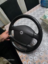 sterzo lancia y o musa