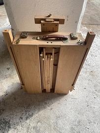 Cavalletto in legno da pittore