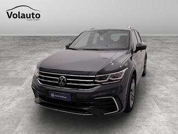 VOLKSWAGEN Tiguan II 2021 - Tiguan 2.0 tsi R-Line