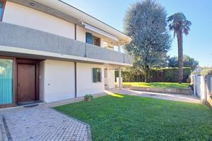 VILLA SINGOLA A SACCOLONGO